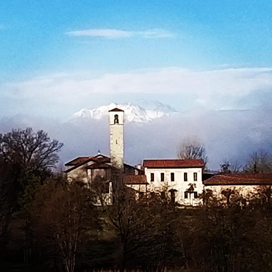 Marianna Casa Vacanza Azzate Exterior foto